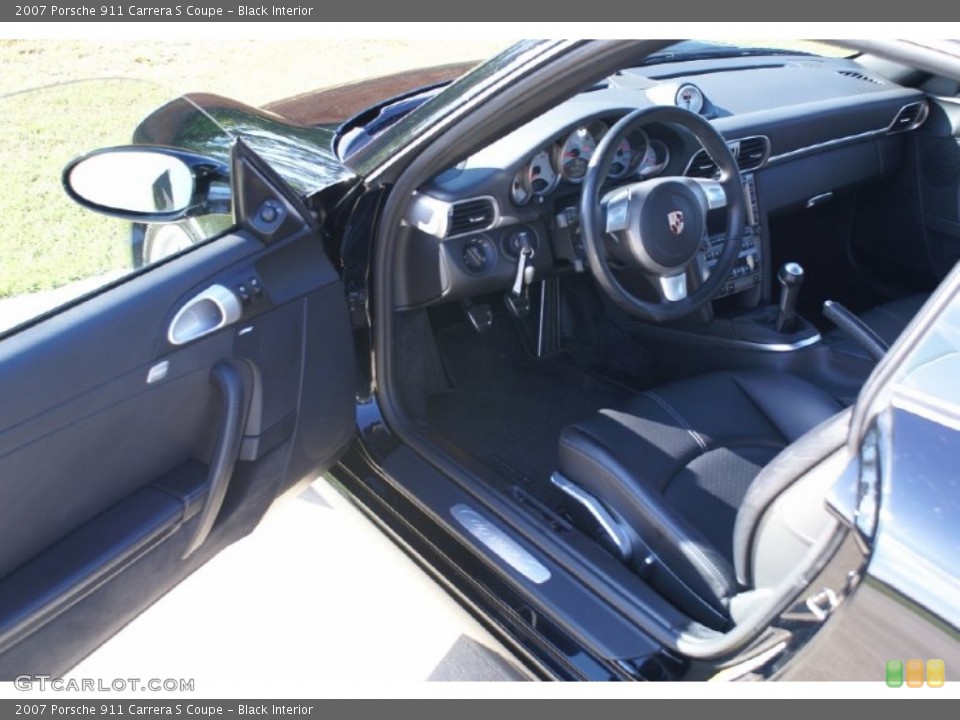 Black Interior Photo for the 2007 Porsche 911 Carrera S Coupe #73820236