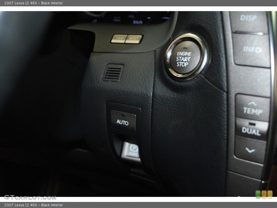 Black Interior Controls for the 2007 Lexus LS 460 #73836053
