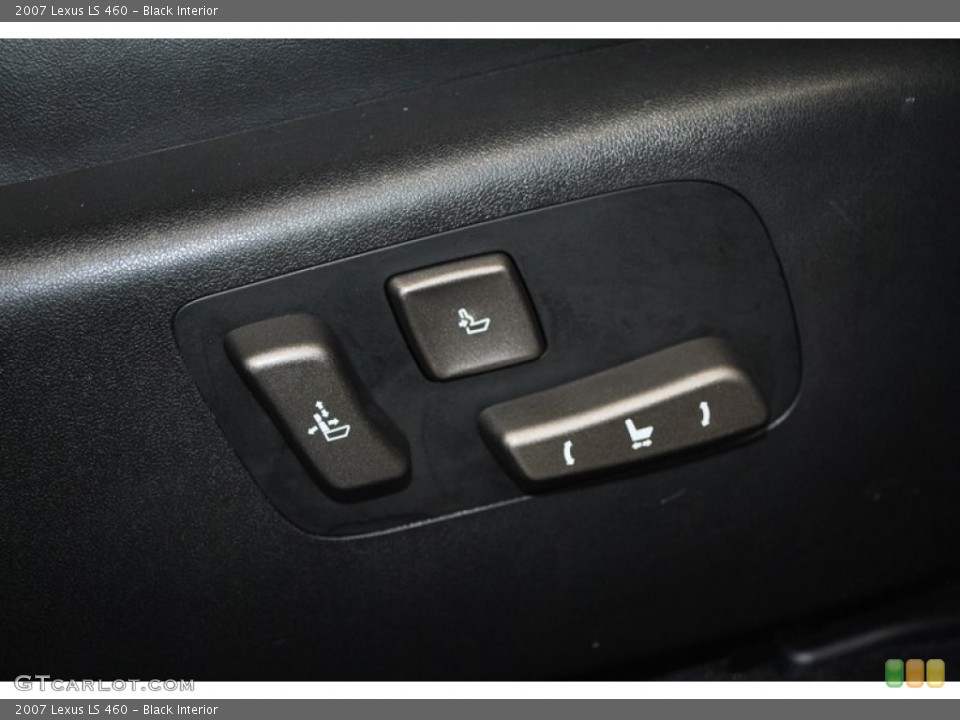 Black Interior Controls for the 2007 Lexus LS 460 #73836484