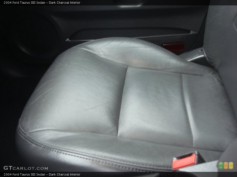 Dark Charcoal Interior Front Seat for the 2004 Ford Taurus SES Sedan #73840768
