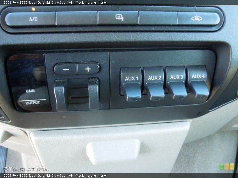 Medium Stone Interior Controls for the 2008 Ford F250 Super Duty XLT Crew Cab 4x4 #73847777