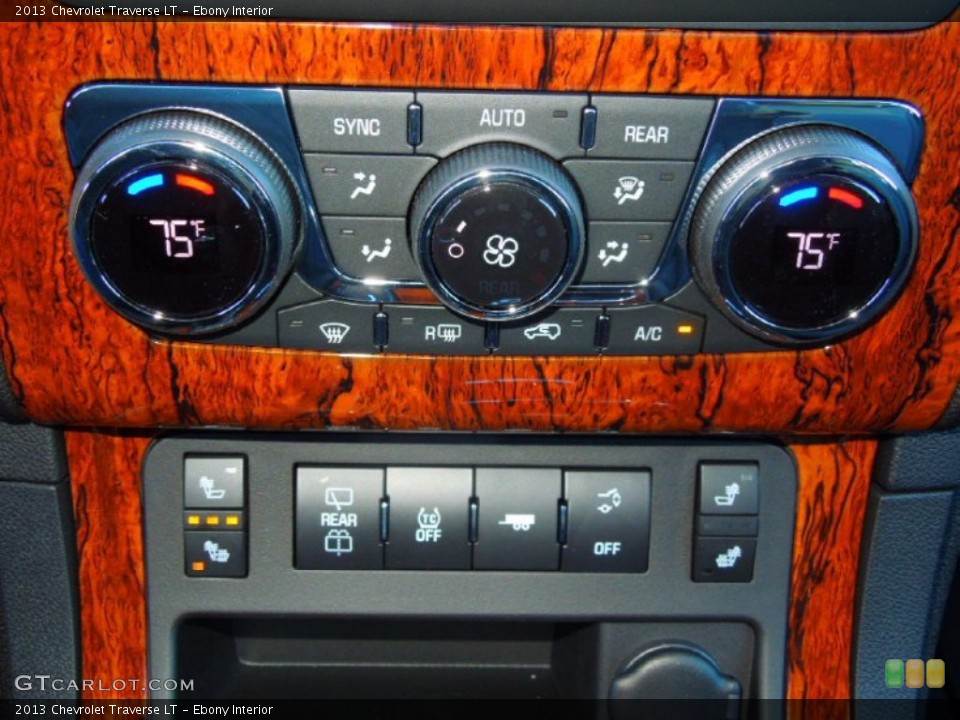Ebony Interior Controls for the 2013 Chevrolet Traverse LT #73851523