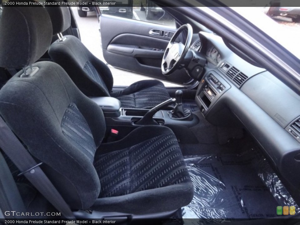 Black Interior Photo for the 2000 Honda Prelude  #73857585