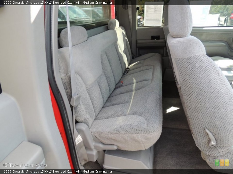 Medium Gray Interior Rear Seat for the 1999 Chevrolet Silverado 1500 LS Extended Cab 4x4 #73862048