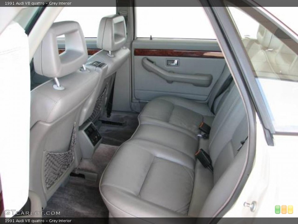 Grey Interior Photo for the 1991 Audi V8 quattro #7386503