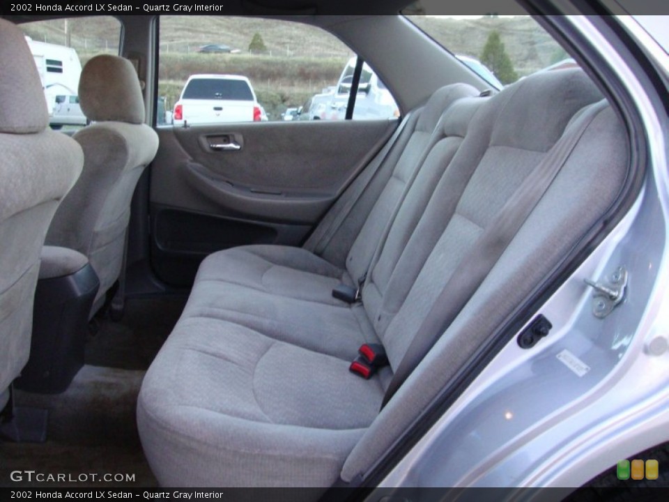Quartz Gray Interior Rear Seat for the 2002 Honda Accord LX Sedan #73886331