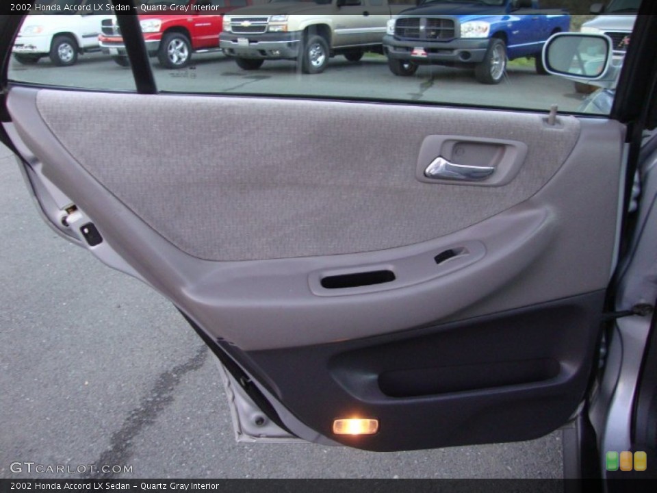 Quartz Gray Interior Rear Seat for the 2002 Honda Accord LX Sedan #73886348