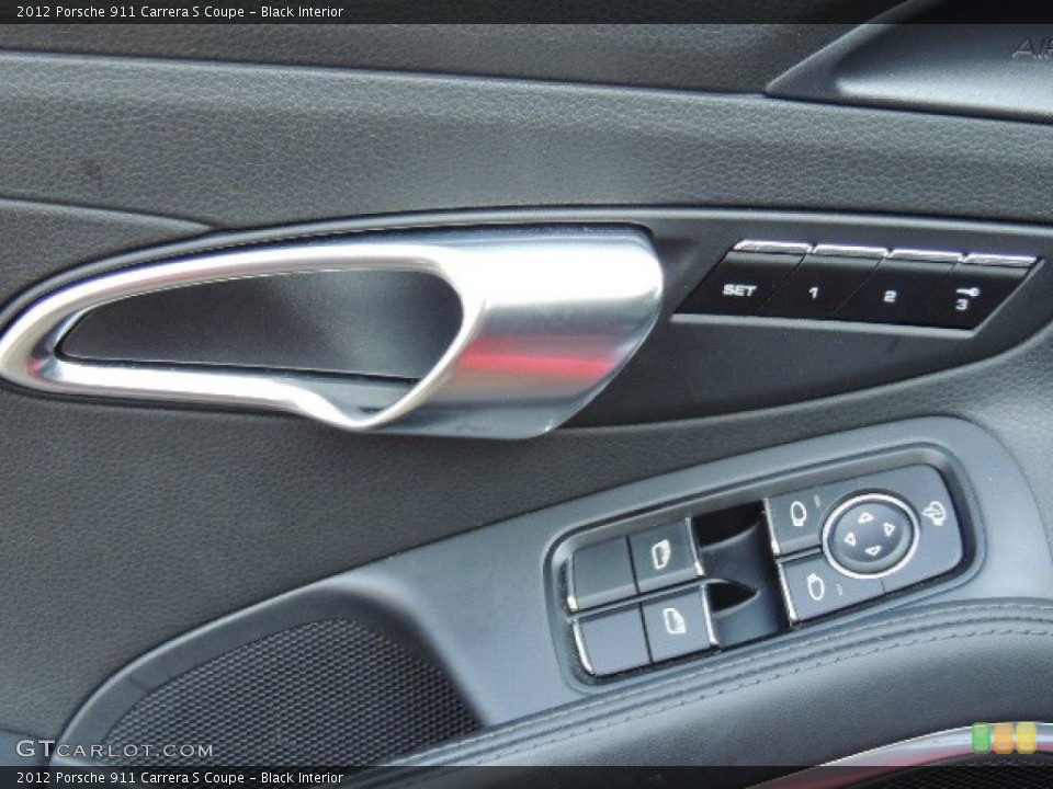 Black Interior Controls for the 2012 Porsche 911 Carrera S Coupe #73886852