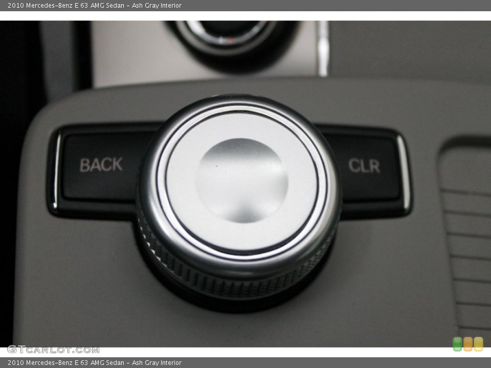 Ash Gray Interior Controls for the 2010 Mercedes-Benz E 63 AMG Sedan #73889576
