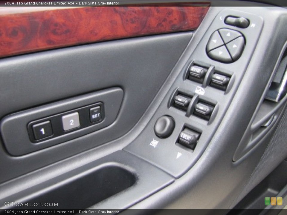 Dark Slate Gray Interior Controls for the 2004 Jeep Grand Cherokee Limited 4x4 #73893084