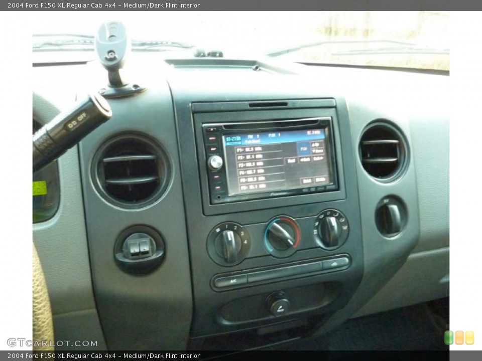 Medium/Dark Flint Interior Controls for the 2004 Ford F150 XL Regular Cab 4x4 #73894421