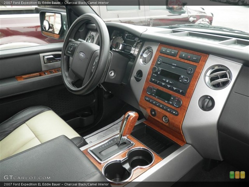 Charcoal Black/Camel Interior Photo for the 2007 Ford Expedition EL Eddie Bauer #73900793