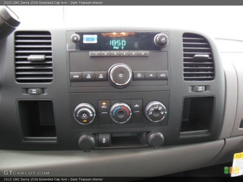 Dark Titanium Interior Controls for the 2013 GMC Sierra 1500 Extended Cab 4x4 #73900957