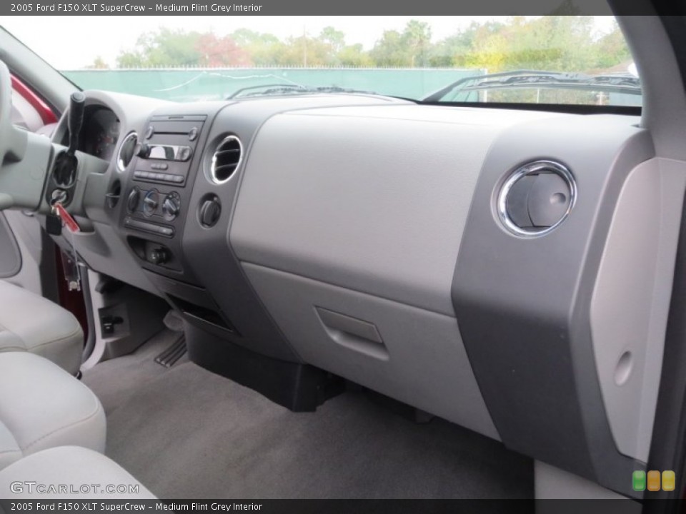 Medium Flint Grey Interior Dashboard for the 2005 Ford F150 XLT SuperCrew #73908827