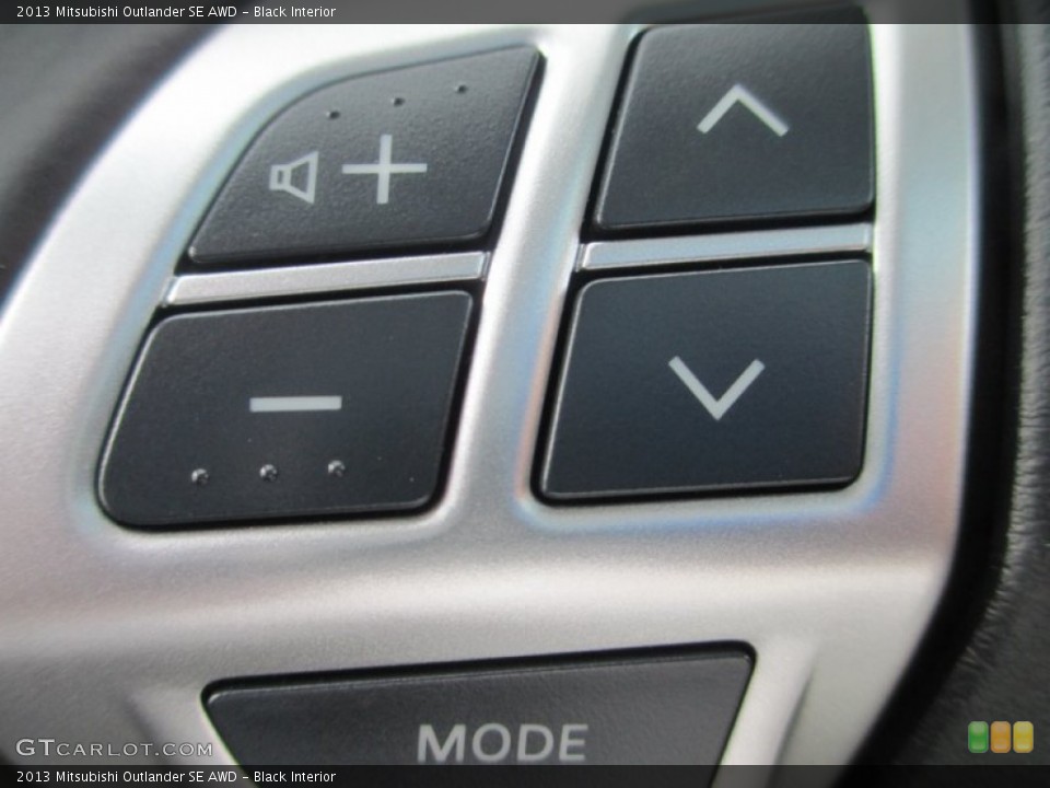 Black Interior Controls for the 2013 Mitsubishi Outlander SE AWD #73912824