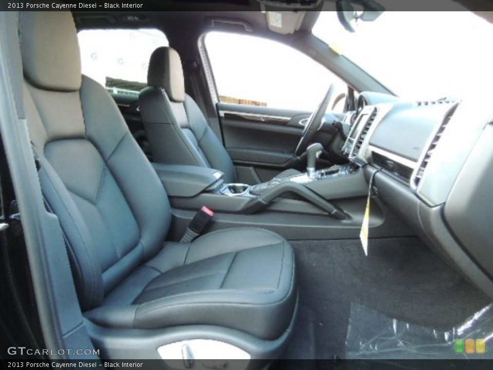 Black Interior Photo for the 2013 Porsche Cayenne Diesel #73924212