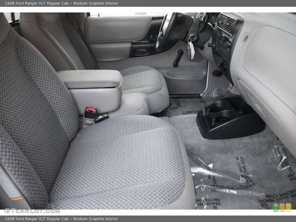 Medium Graphite Interior Photo for the 1998 Ford Ranger XLT Regular Cab #73940325