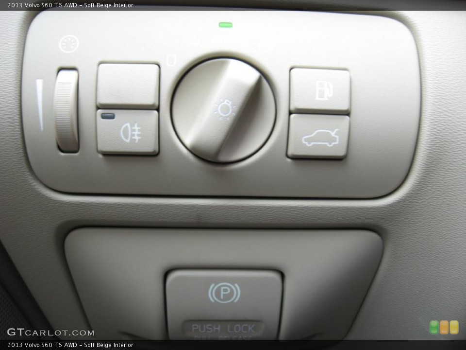 Soft Beige Interior Controls for the 2013 Volvo S60 T6 AWD #73946364