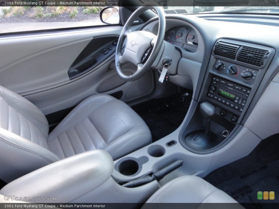 Medium Parchment Interior Photo for the 2001 Ford Mustang GT Coupe #73946621