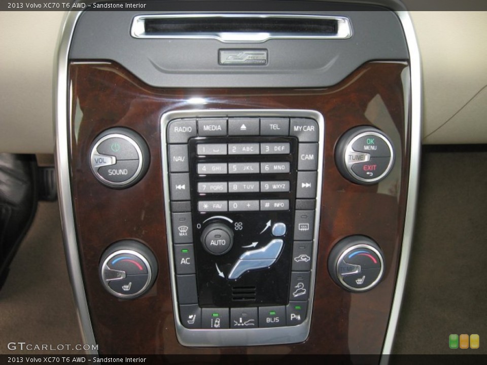 Sandstone Interior Controls for the 2013 Volvo XC70 T6 AWD #73948148