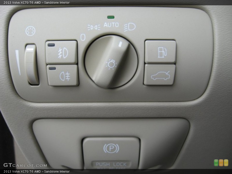 Sandstone Interior Controls for the 2013 Volvo XC70 T6 AWD #73948175