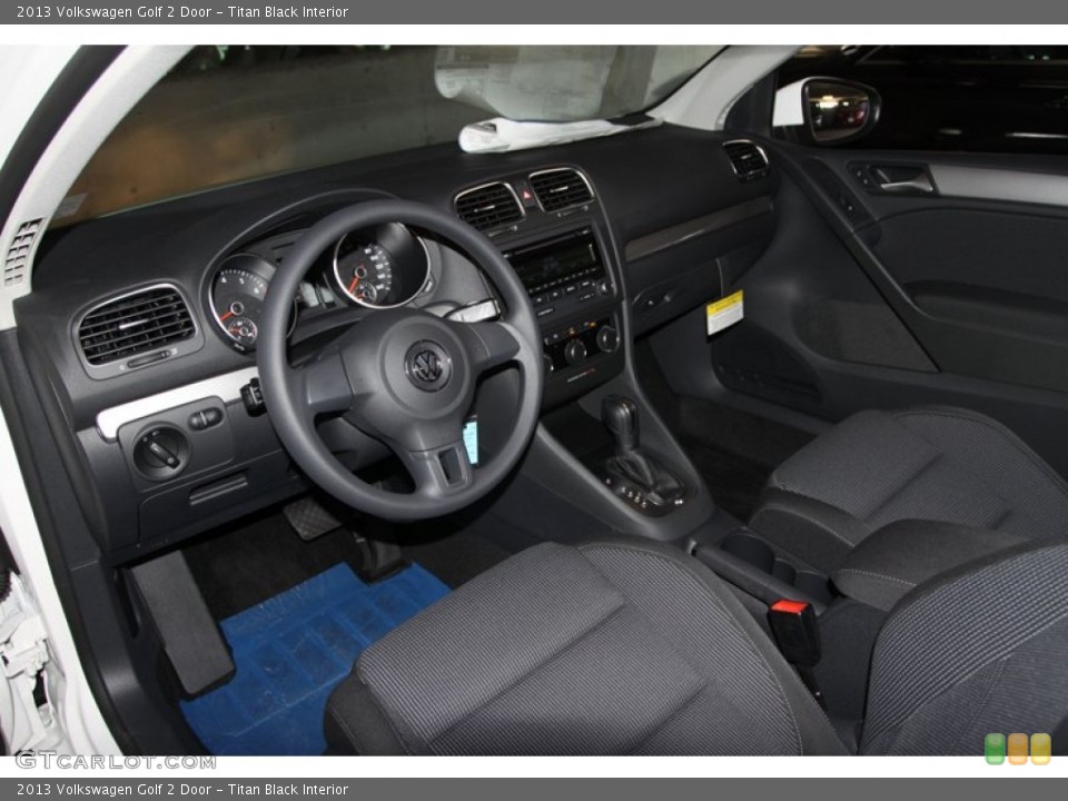 Titan Black Interior Photo for the 2013 Volkswagen Golf 2 Door #73950869