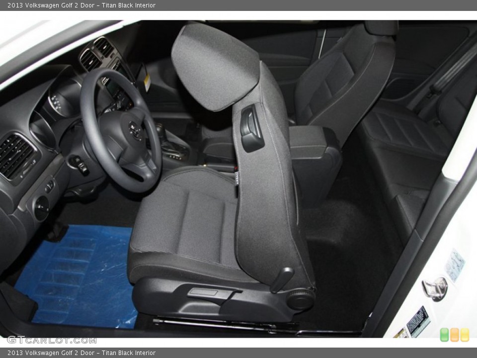 Titan Black Interior Photo for the 2013 Volkswagen Golf 2 Door #73950917