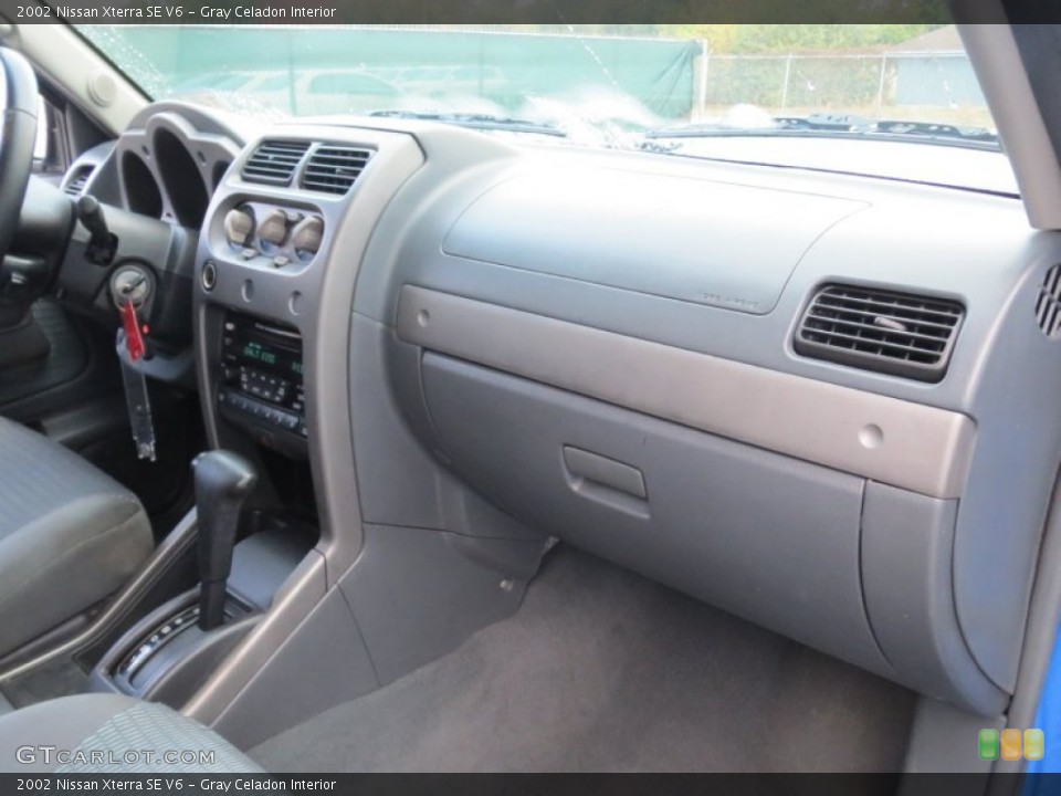 Gray Celadon Interior Dashboard for the 2002 Nissan Xterra SE V6 #73954651