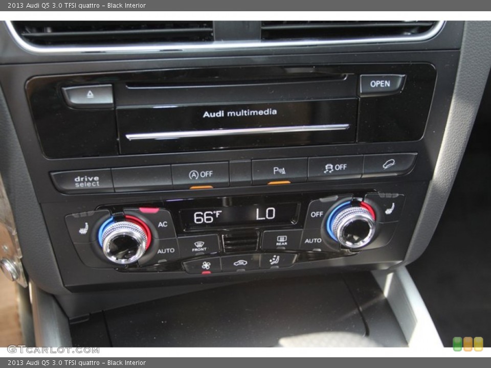 Black Interior Controls for the 2013 Audi Q5 3.0 TFSI quattro #73955123