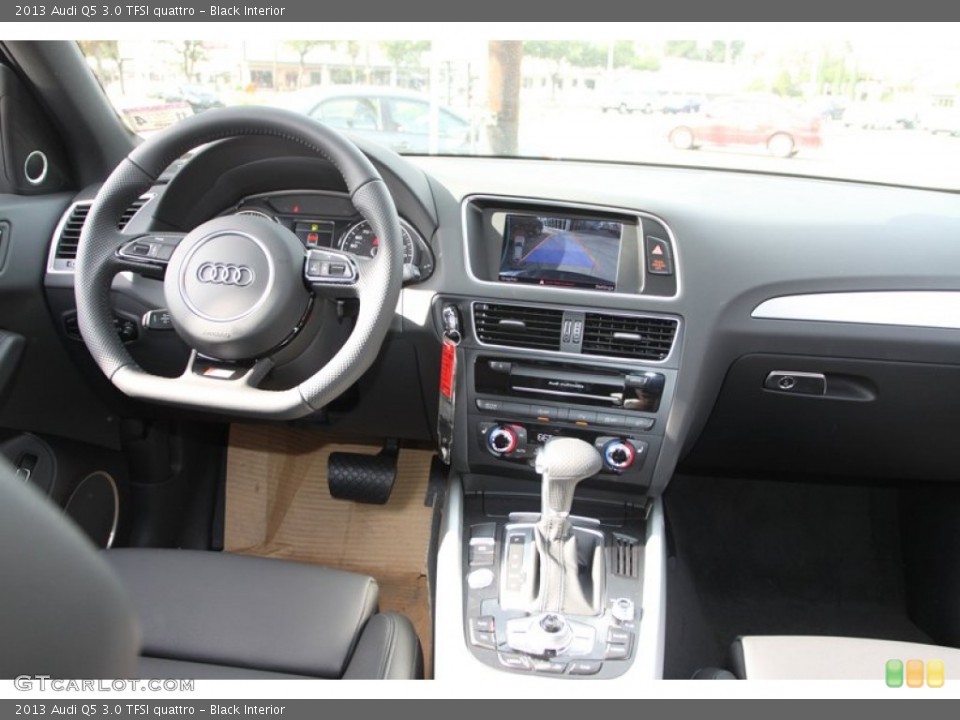 Black Interior Dashboard for the 2013 Audi Q5 3.0 TFSI quattro #73955239
