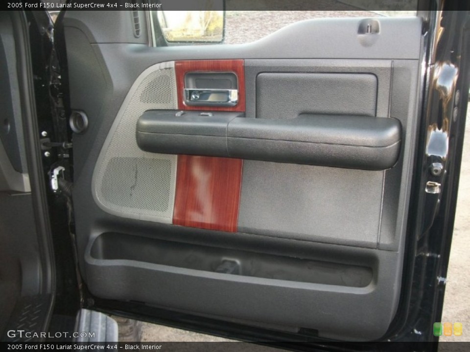 Black Interior Door Panel for the 2005 Ford F150 Lariat SuperCrew 4x4 #73963563
