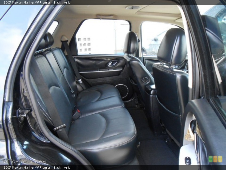 Black Interior Rear Seat for the 2005 Mercury Mariner V6 Premier #73965476