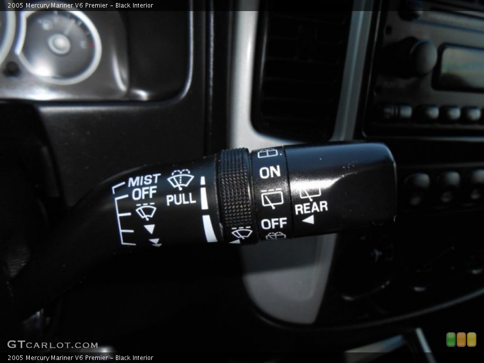 Black Interior Controls for the 2005 Mercury Mariner V6 Premier #73965647