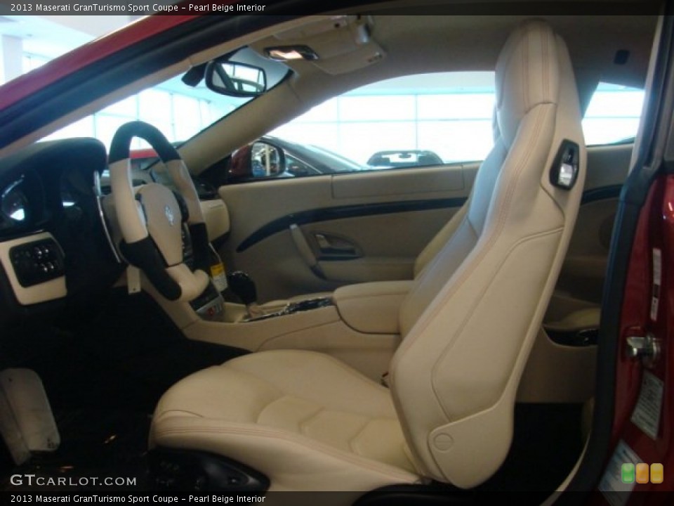 Pearl Beige Interior Front Seat for the 2013 Maserati GranTurismo Sport Coupe #73965917