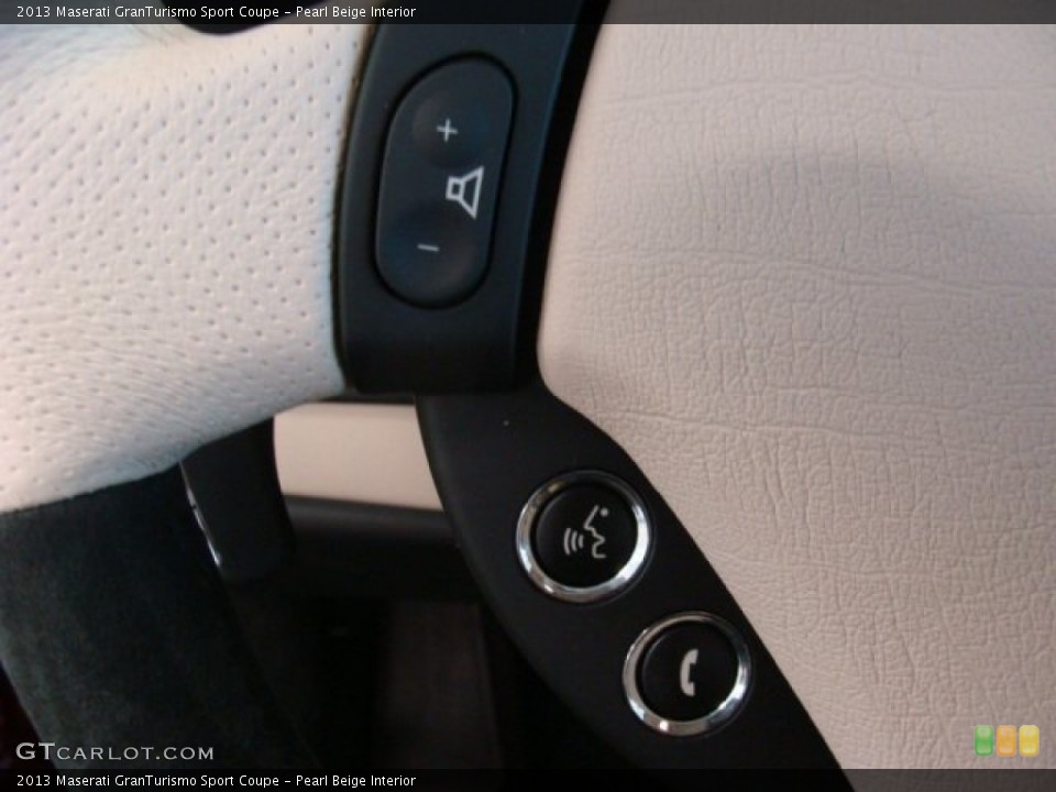 Pearl Beige Interior Controls for the 2013 Maserati GranTurismo Sport Coupe #73965980