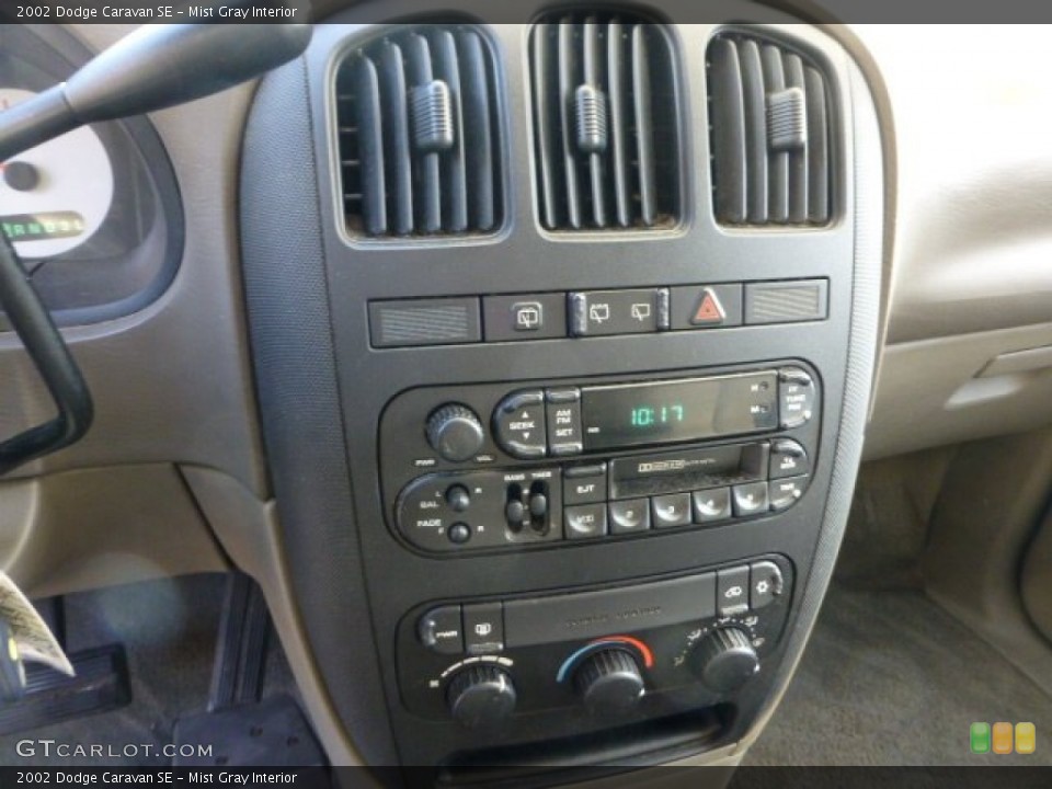 Mist Gray Interior Controls for the 2002 Dodge Caravan SE #73976126