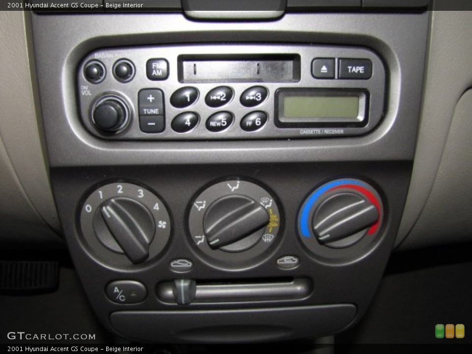 Beige Interior Controls for the 2001 Hyundai Accent GS Coupe #73976903