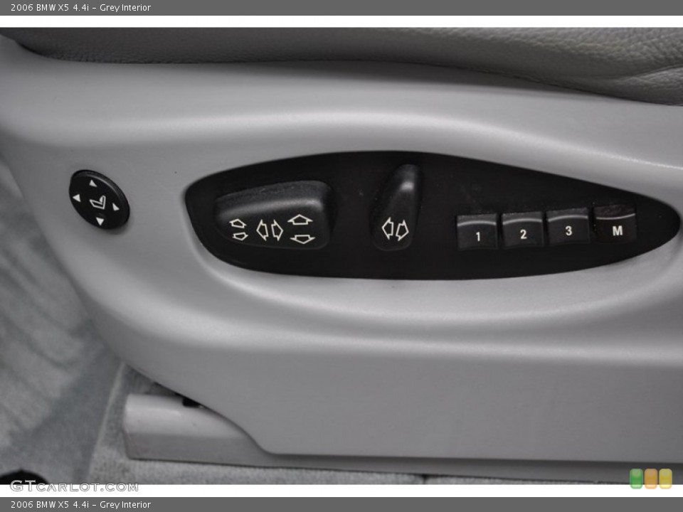 Grey Interior Controls for the 2006 BMW X5 4.4i #73979162
