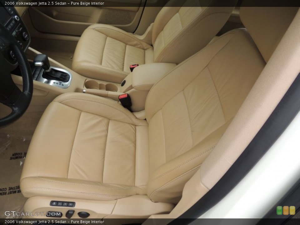 Pure Beige Interior Front Seat for the 2006 Volkswagen Jetta 2.5 Sedan #73984826