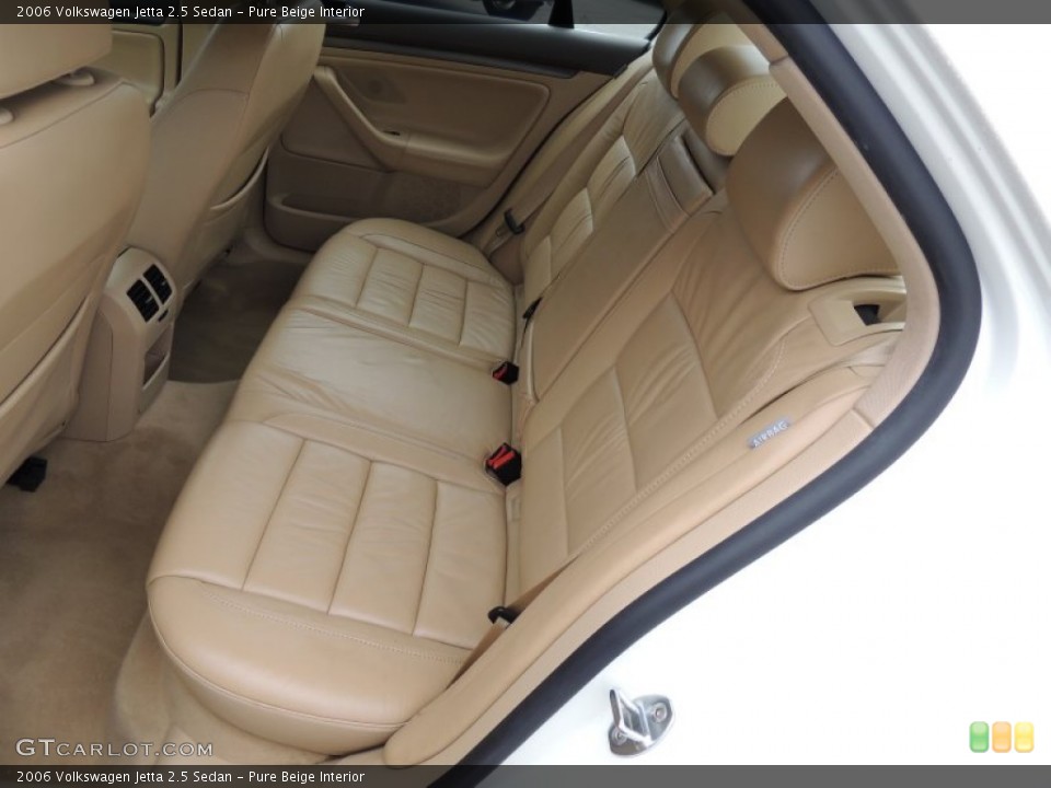 Pure Beige Interior Rear Seat for the 2006 Volkswagen Jetta 2.5 Sedan #73984832