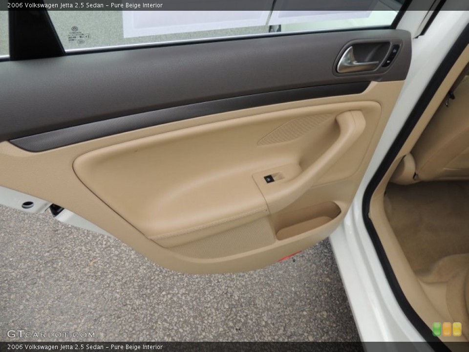 Pure Beige Interior Door Panel for the 2006 Volkswagen Jetta 2.5 Sedan #73984835