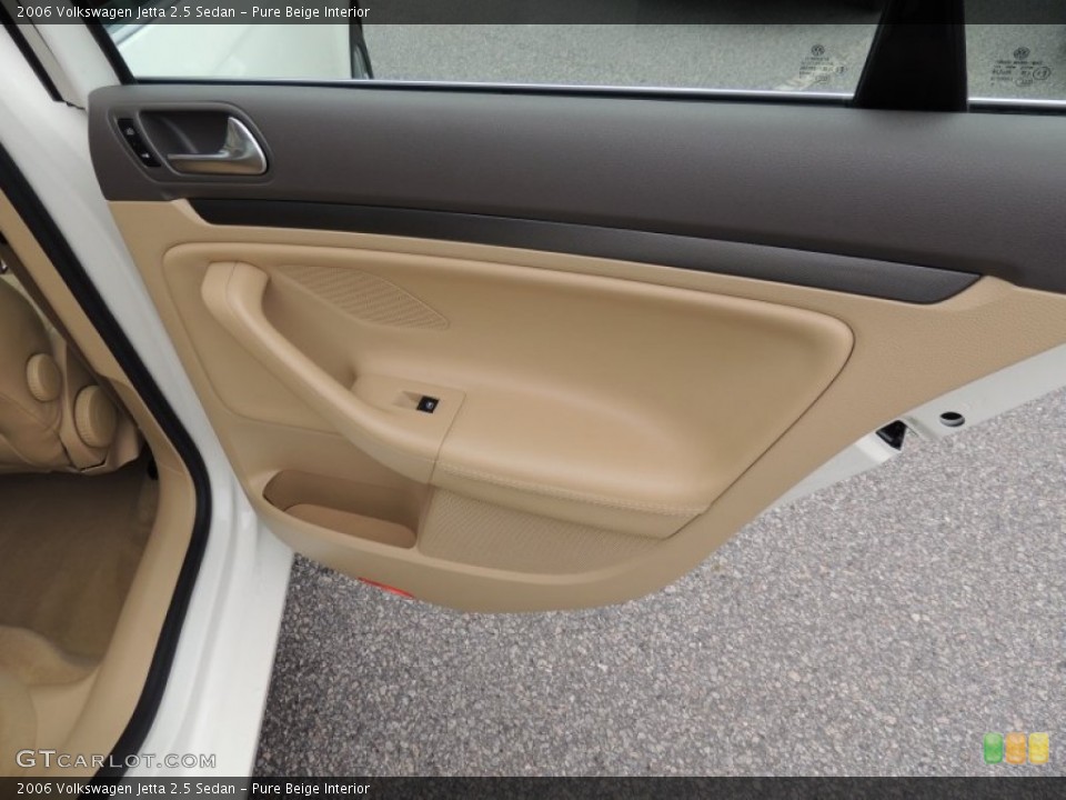 Pure Beige Interior Door Panel for the 2006 Volkswagen Jetta 2.5 Sedan #73984847