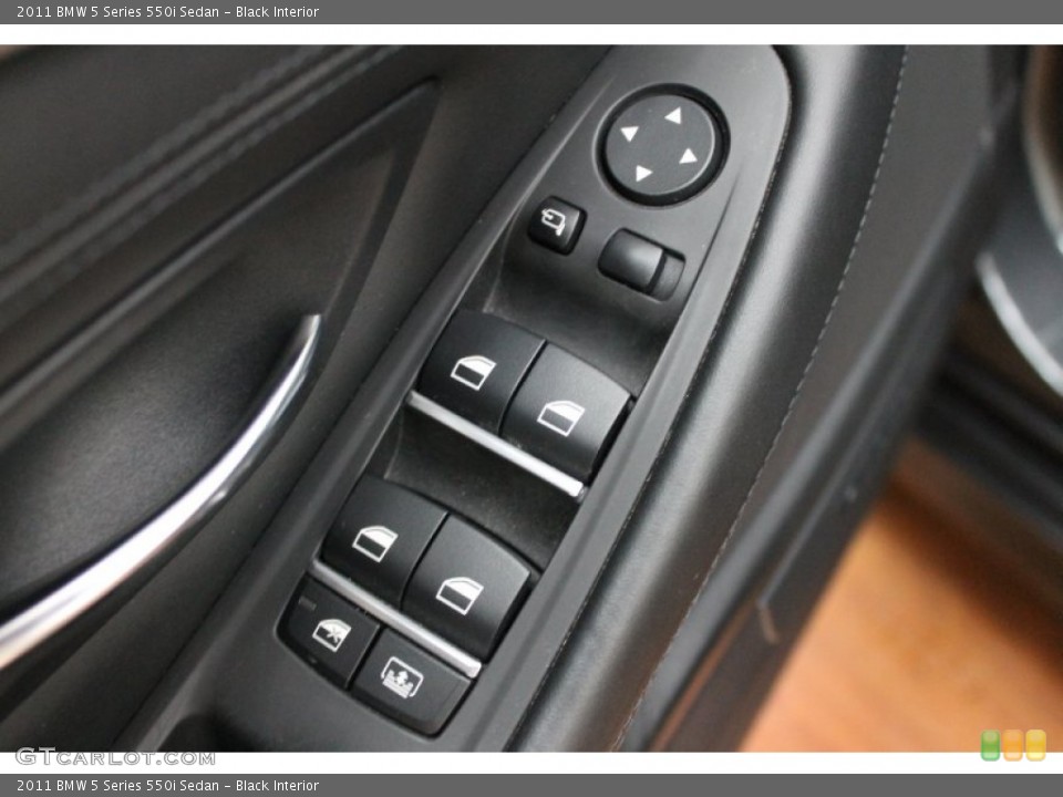 Black Interior Controls for the 2011 BMW 5 Series 550i Sedan #73990318