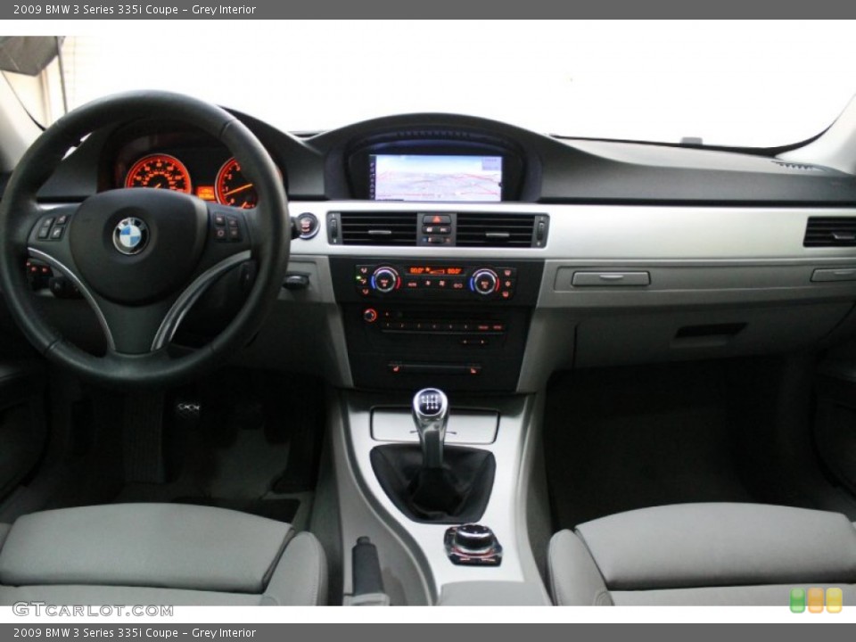 Grey Interior Dashboard for the 2009 BMW 3 Series 335i Coupe #73991862