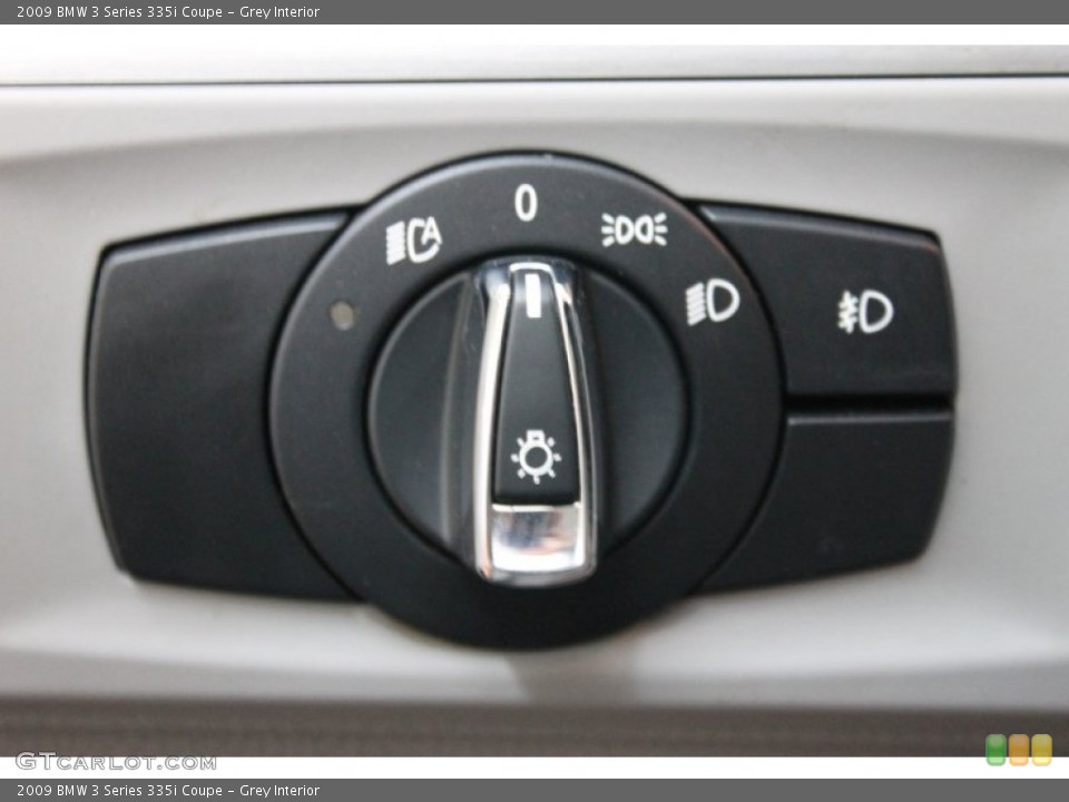 Grey Interior Controls for the 2009 BMW 3 Series 335i Coupe #73992075