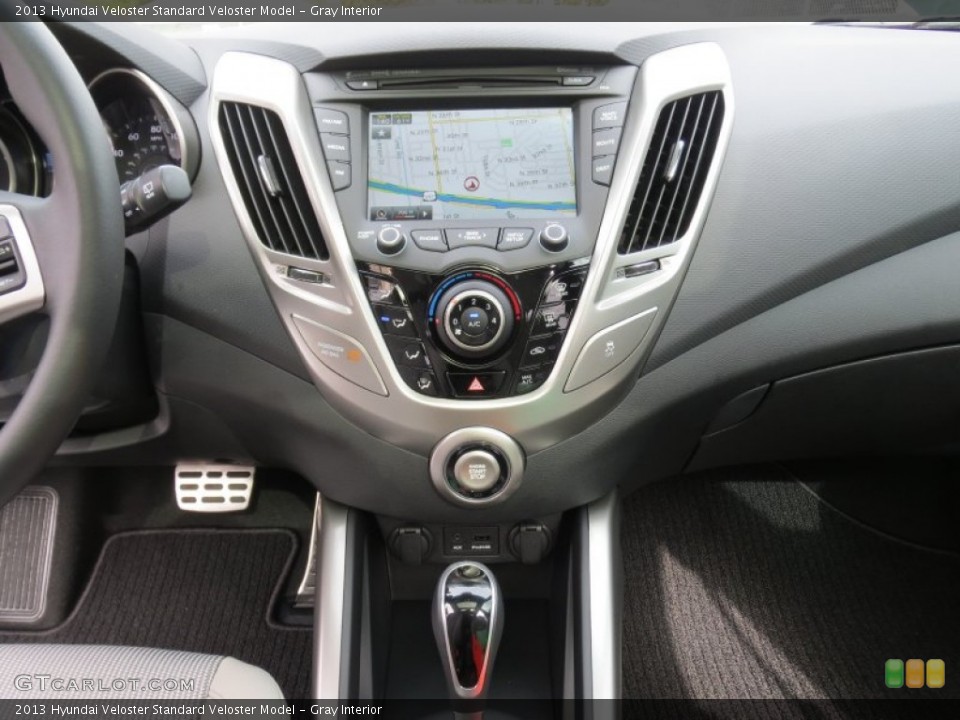 Gray Interior Controls for the 2013 Hyundai Veloster  #73992153