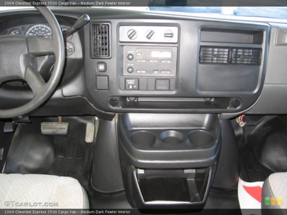 Medium Dark Pewter Interior Controls for the 2004 Chevrolet Express 3500 Cargo Van #73993896