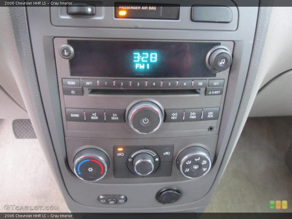 Gray Interior Controls for the 2006 Chevrolet HHR LS #73999371