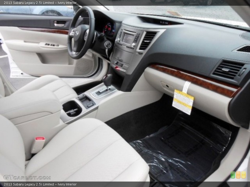 Ivory Interior Photo for the 2013 Subaru Legacy 2.5i Limited #74003121