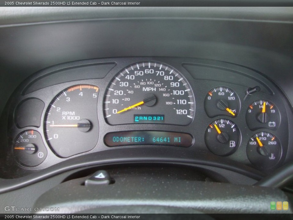 Dark Charcoal Interior Gauges for the 2005 Chevrolet Silverado 2500HD LS Extended Cab #74008320